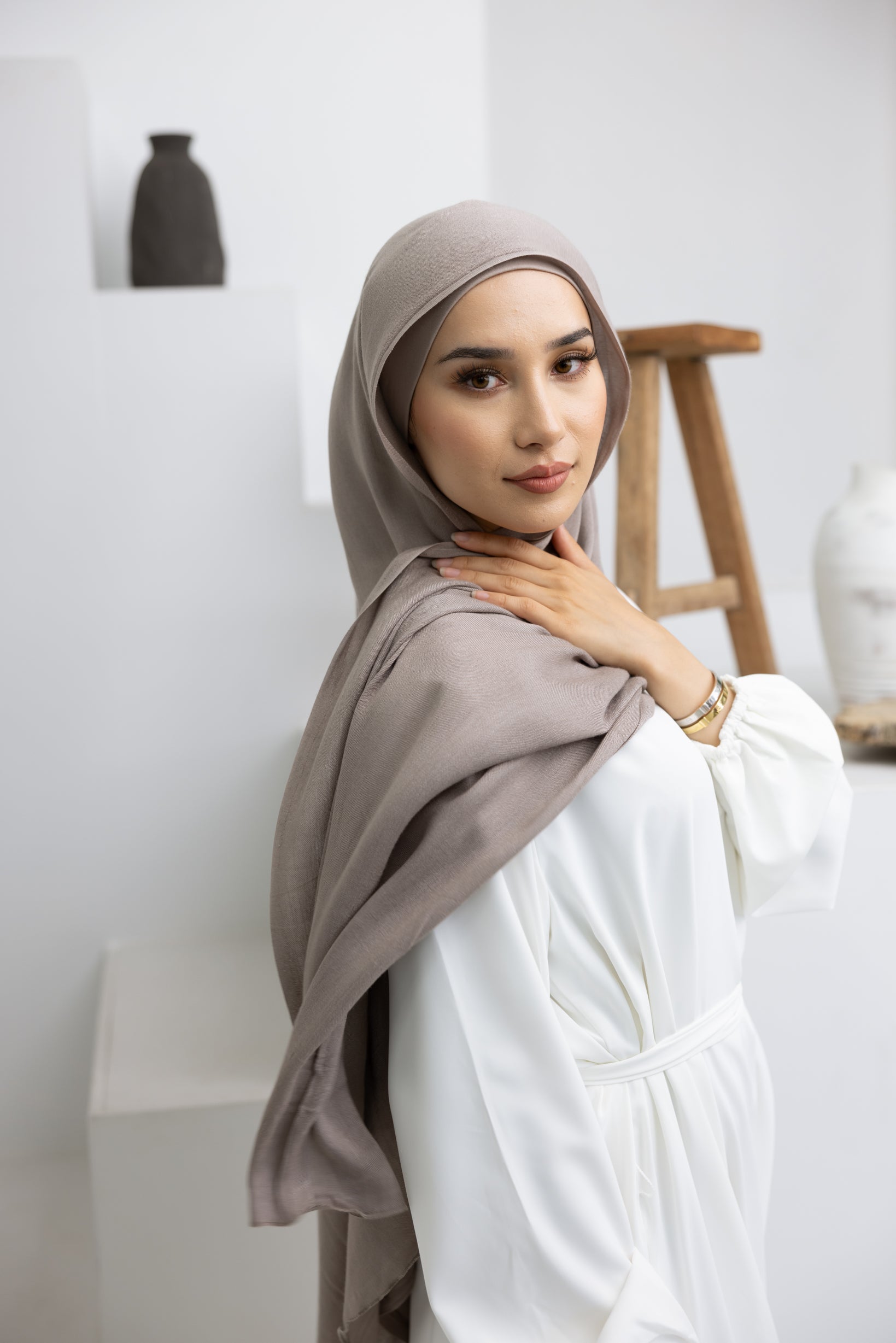 SC00009-4-SilverGrey-shawl-hijab-cotton