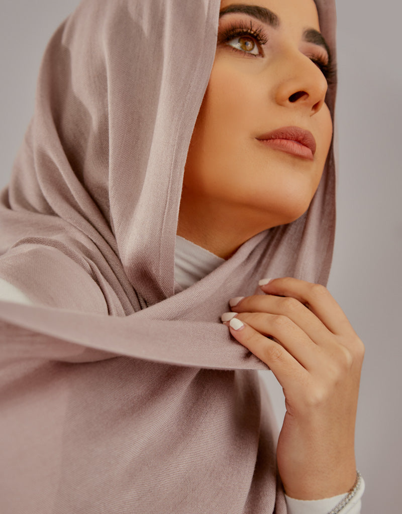 SC00012A-Imperial-tassel-cotton-shawl-hijab