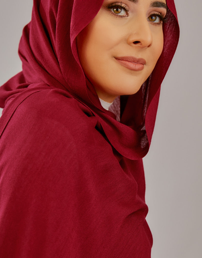 SC00012Maroon-scarf-hijab
