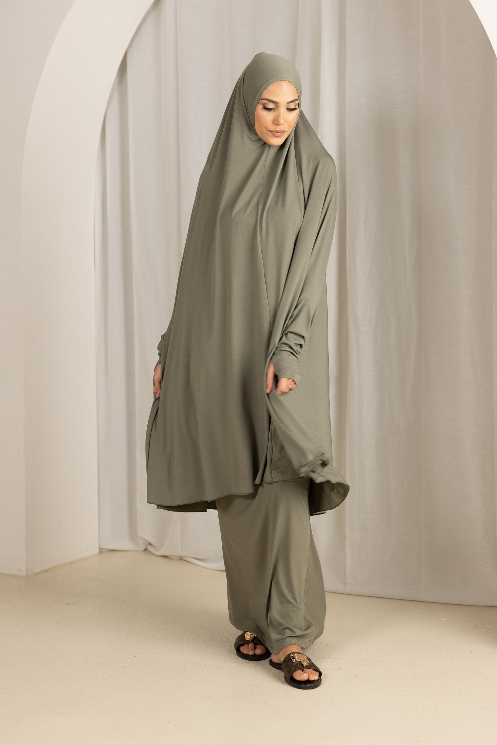 SC00034FOlive-jilbab