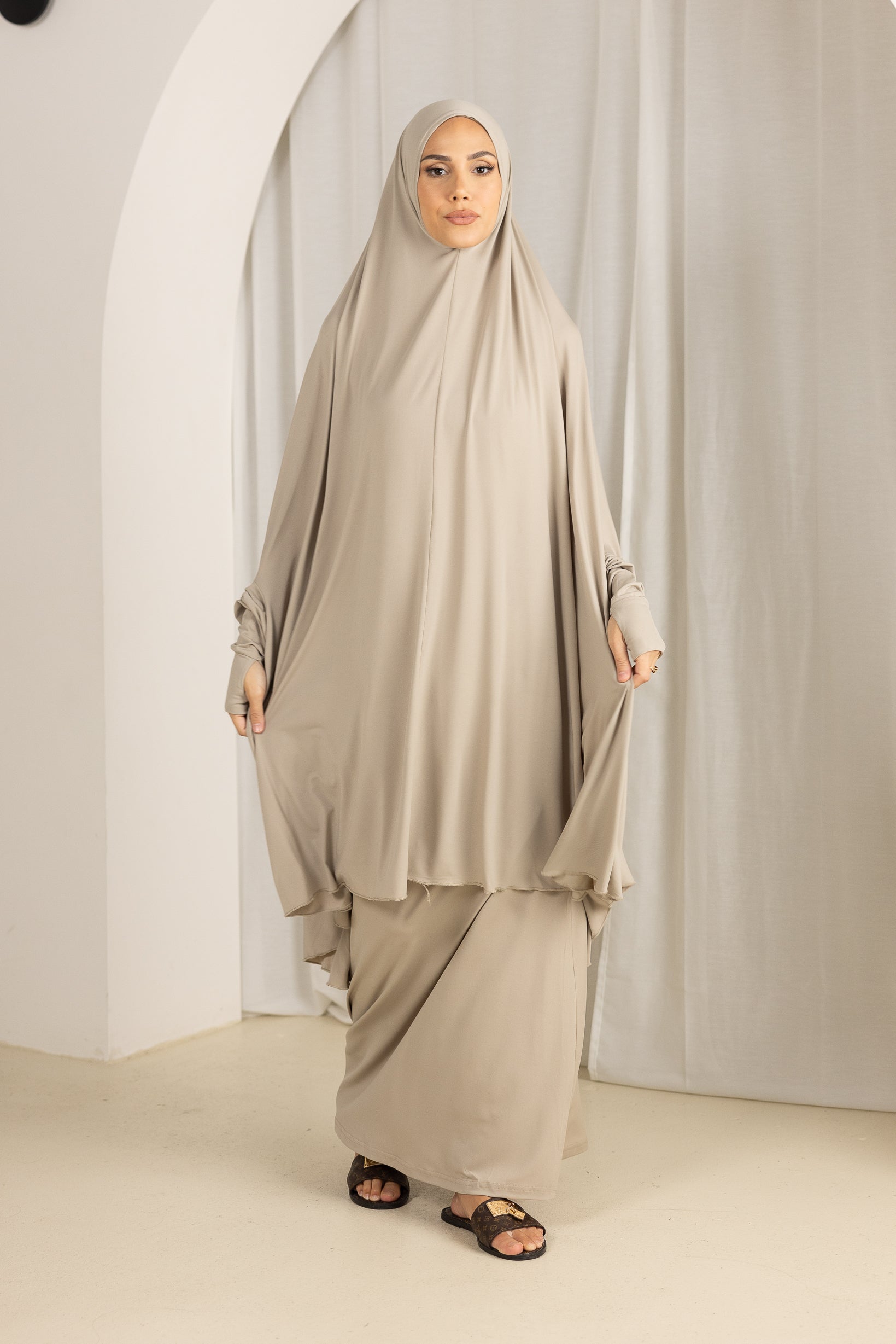 SC00034FStone-jilbab