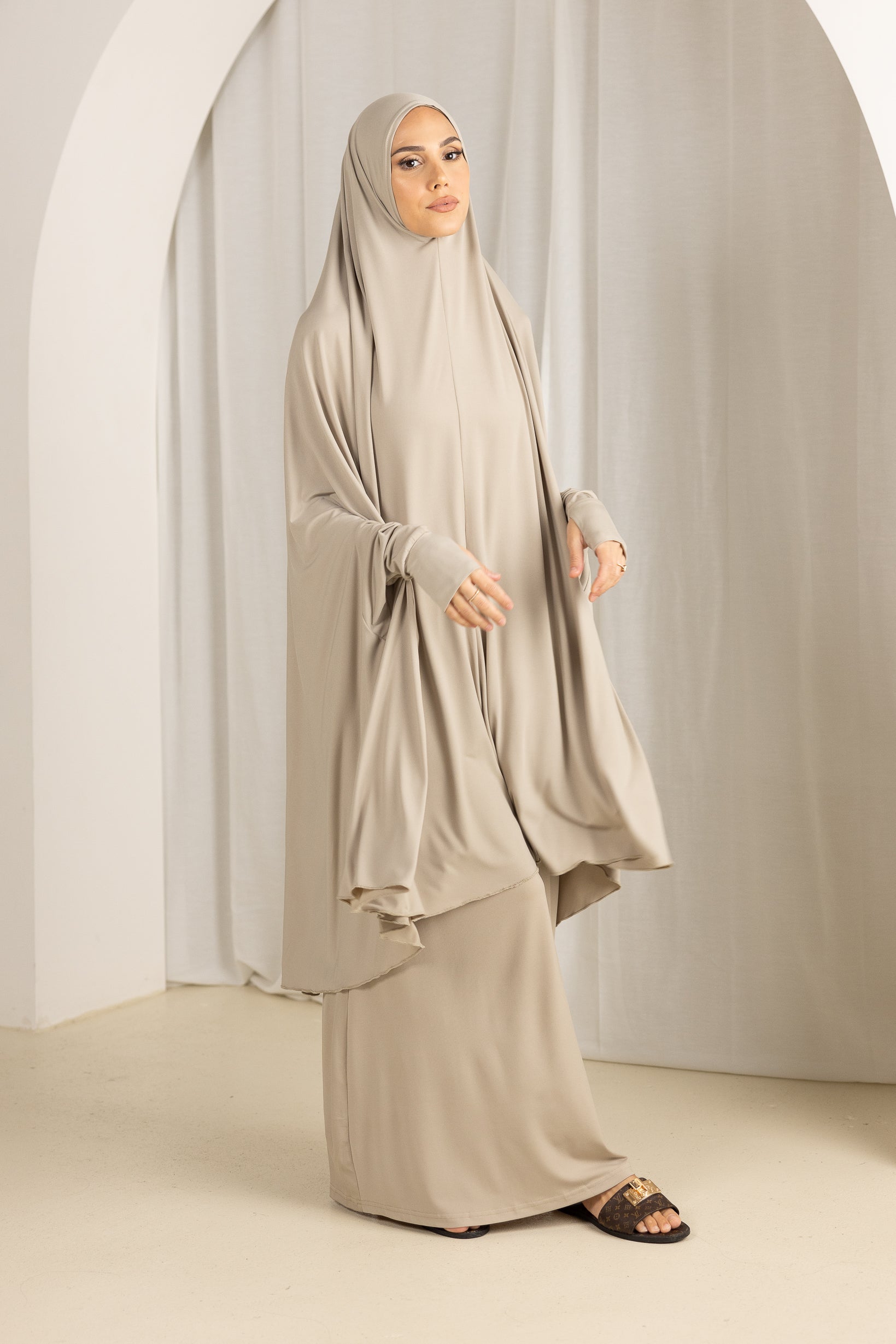 SC00034FStone-jilbab