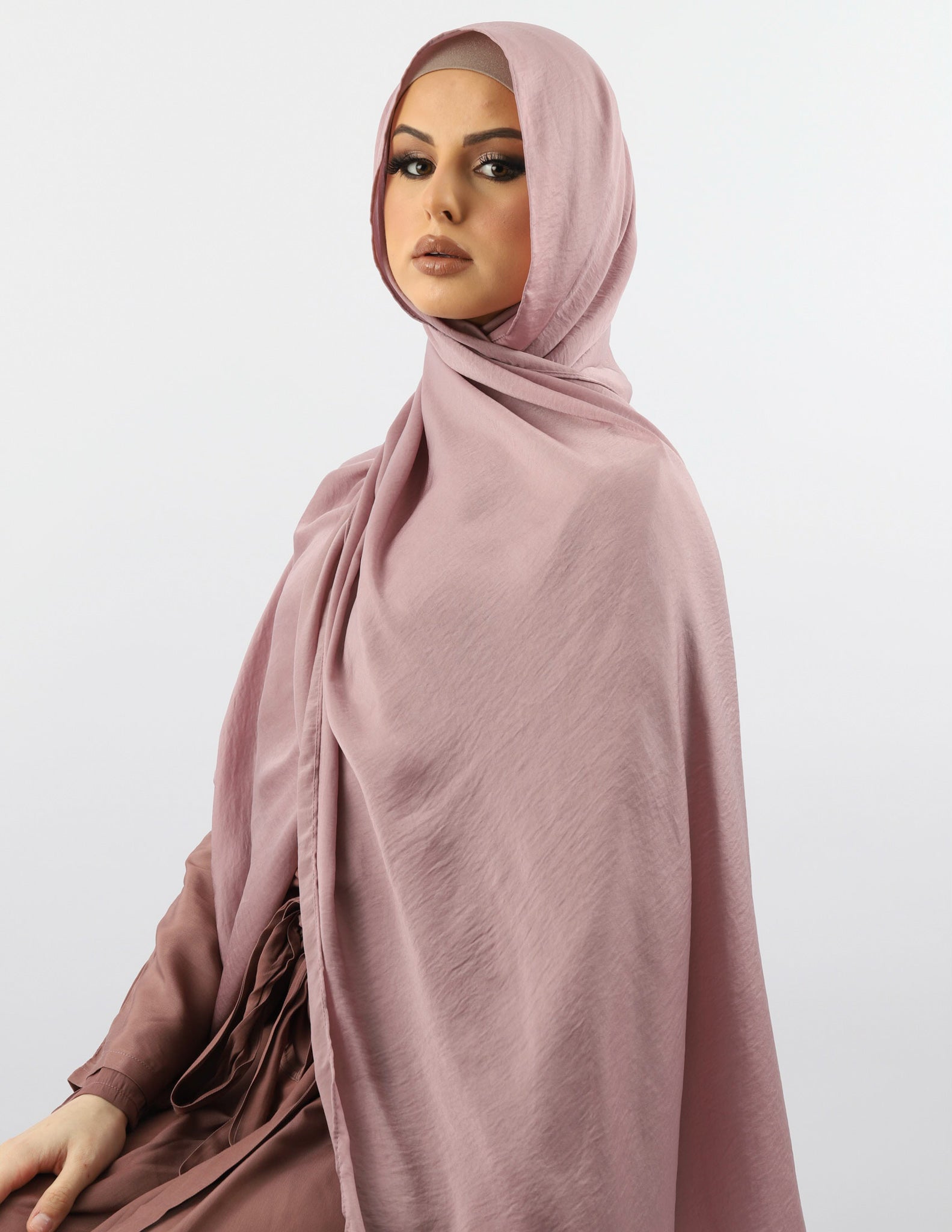 SC1001DustyPurple-shawl-hijab-satin