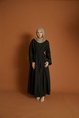 Runway Pilar Abaya Set