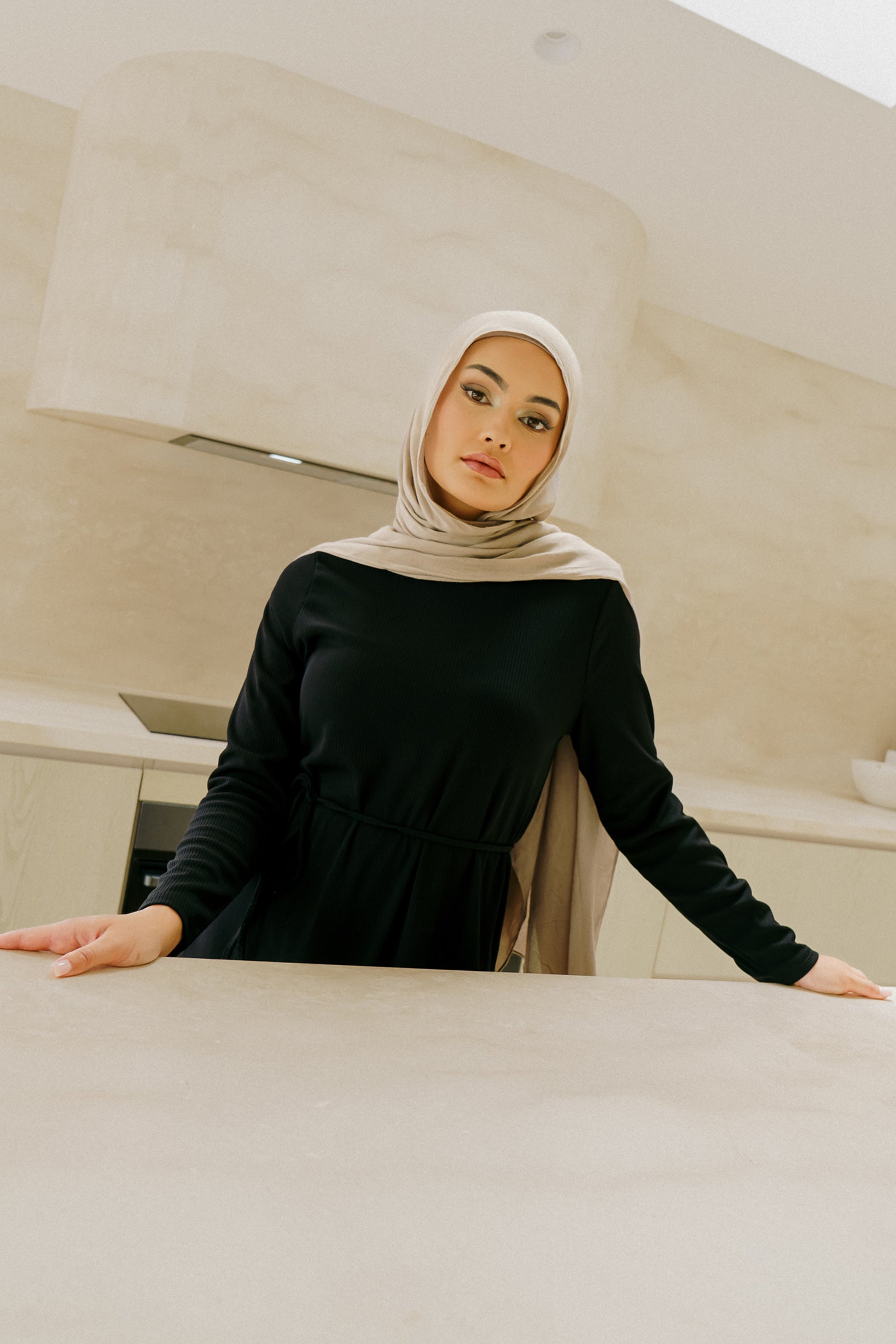 SM9124-BLK-top-pants-set