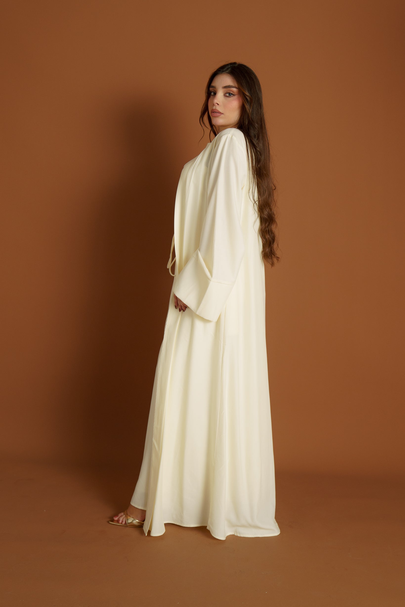 Runway Isla Abaya Set