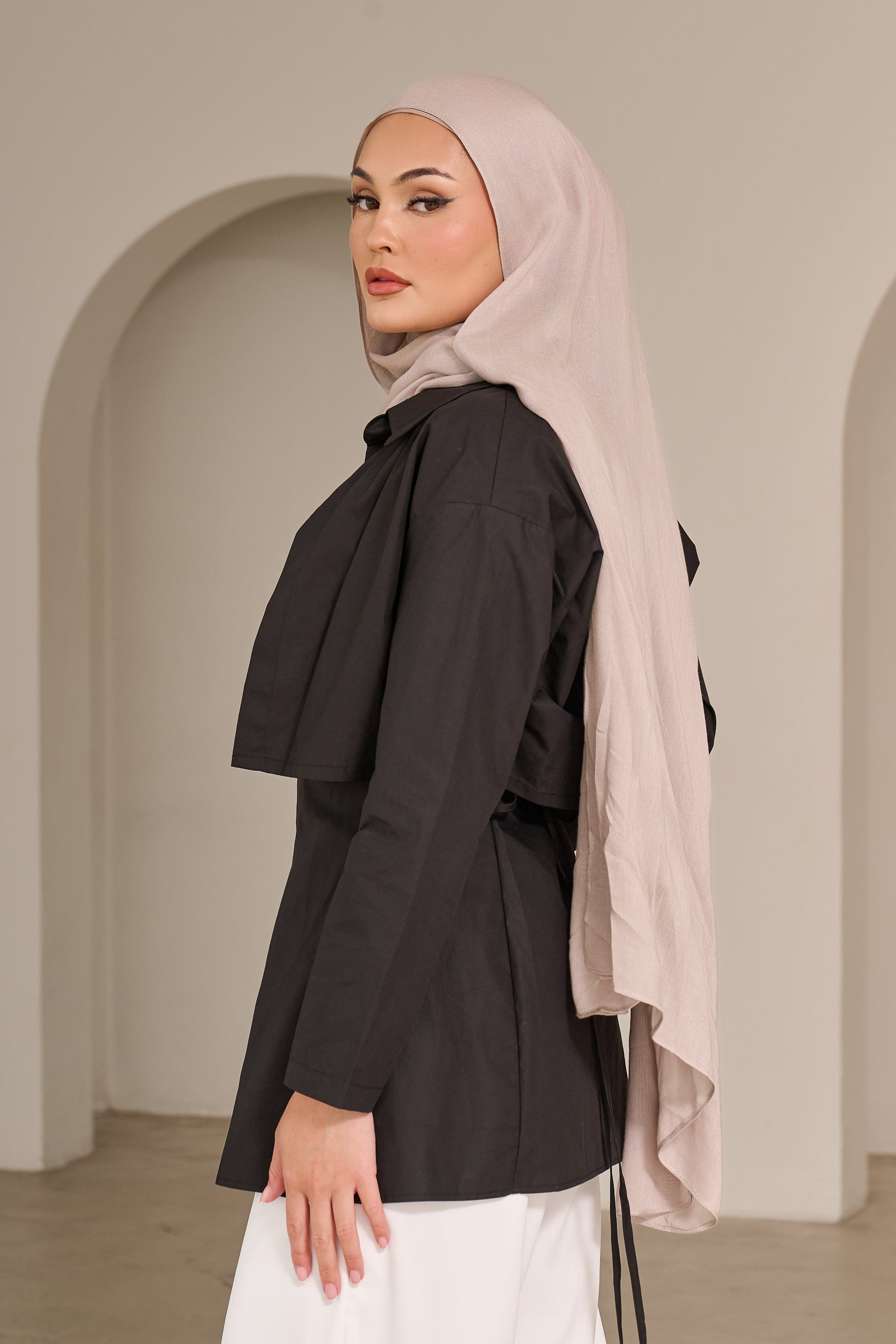 SS0001-BLA-2pc-shirt