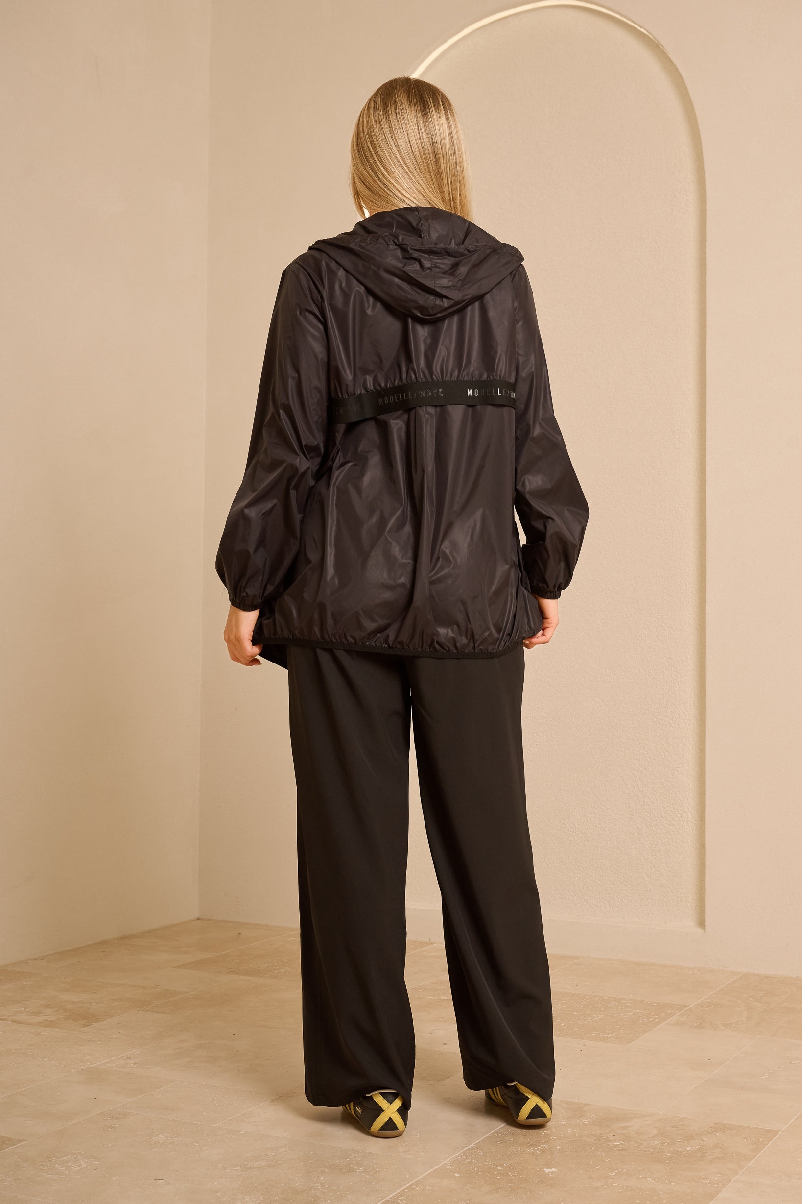 Modelle/Move Tatum Jacket — ÈLAN Edit