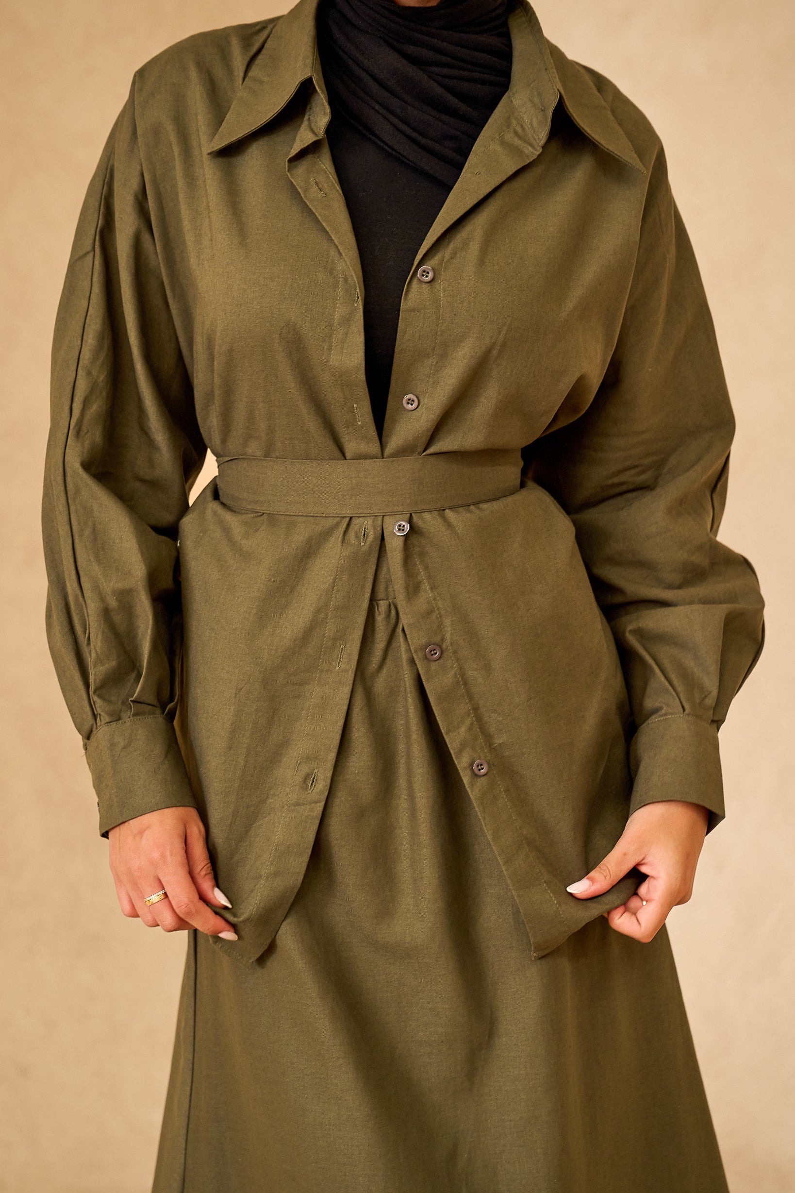 SS0064S-KHA-outfit-set