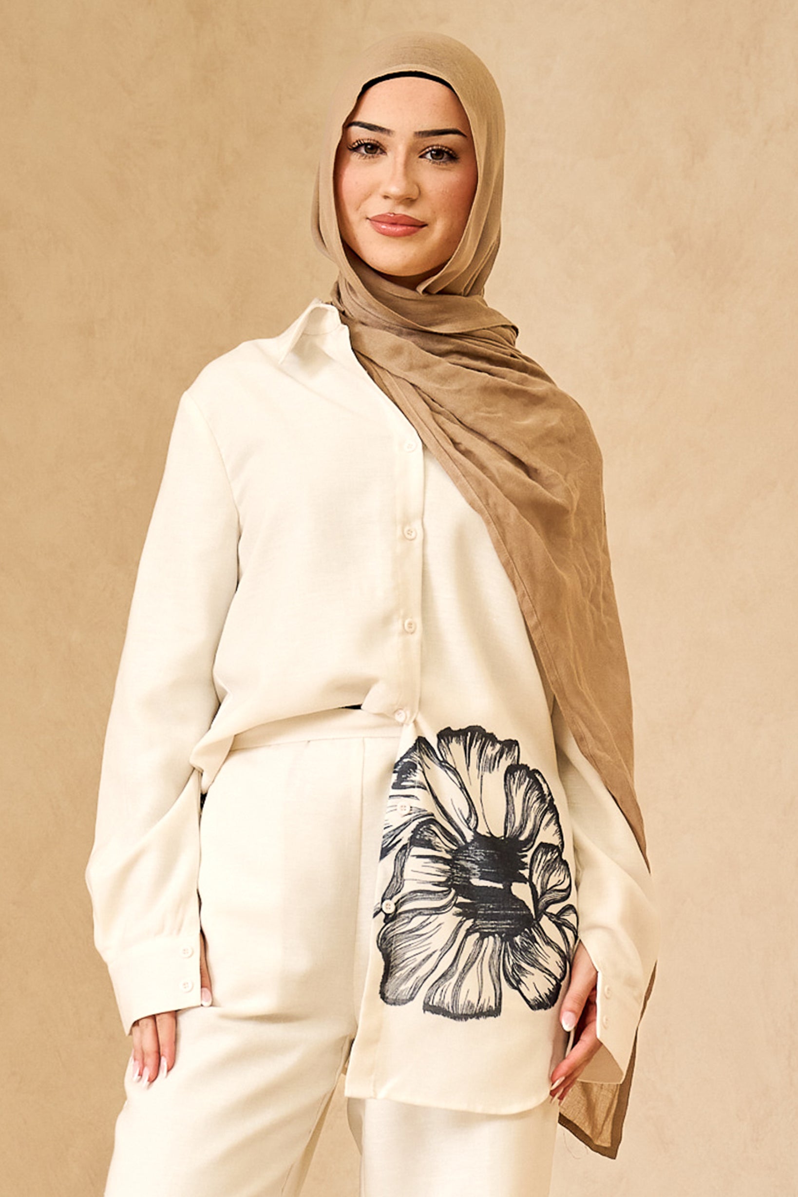 SS0077S-WHI-outfit-set
