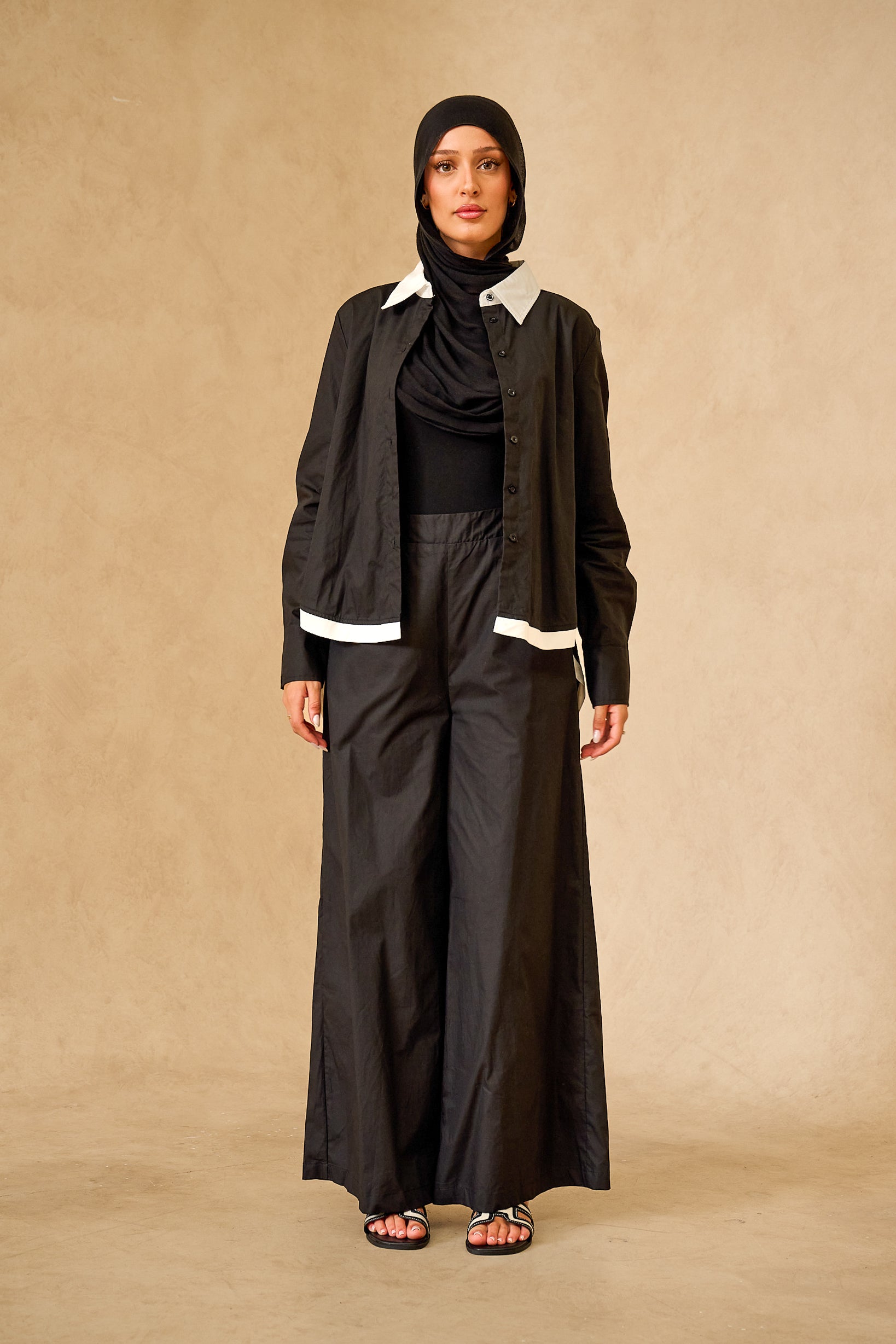 SS0100S-BLA-outfit-set