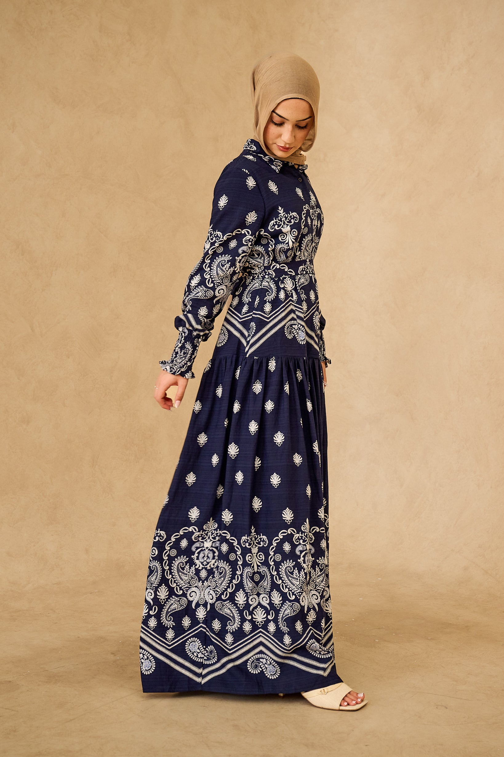 SS0130-NAV-printed-maxi-dress