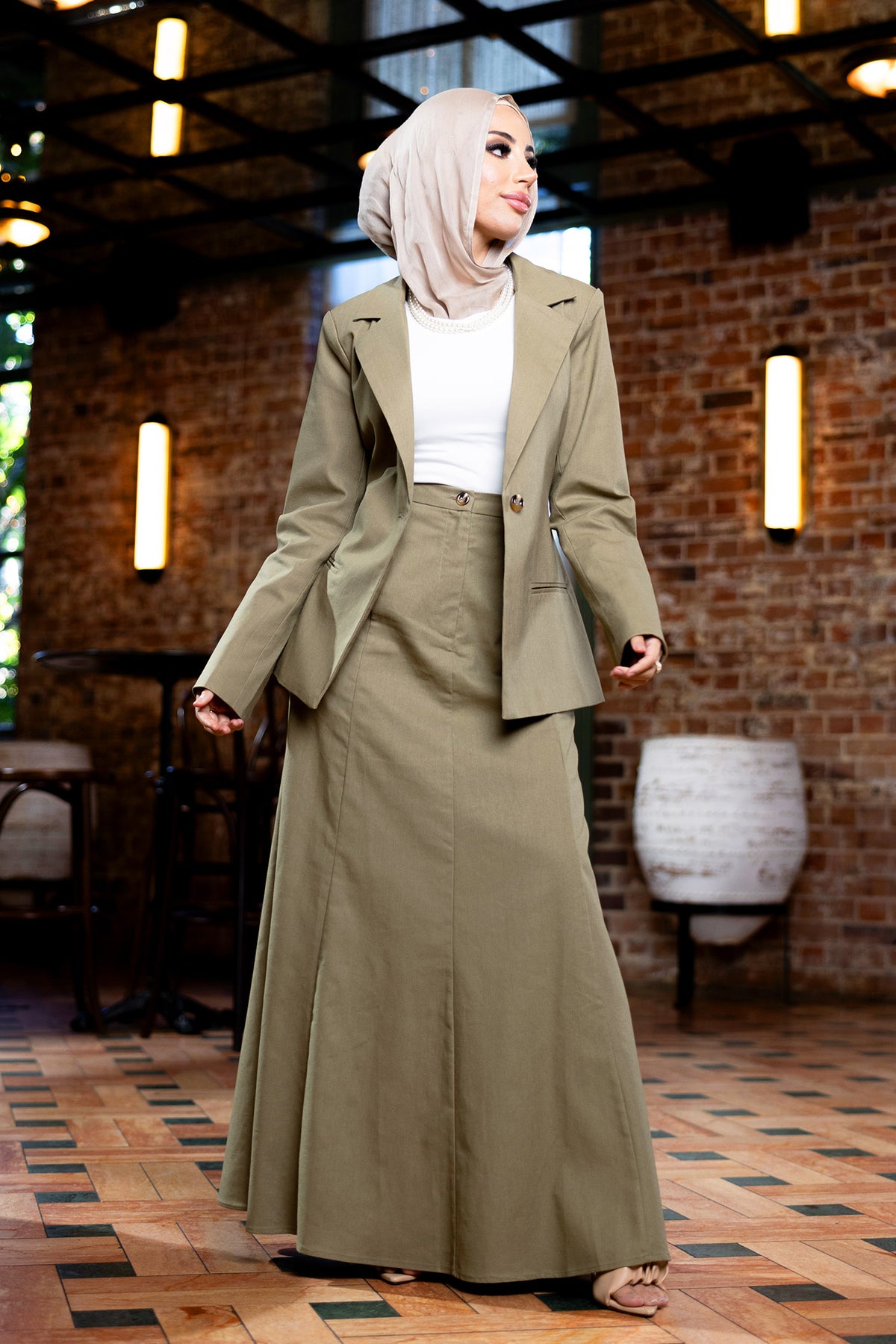 The Grand Lozna Maxi Skirt - Australia Modest Skirt for Women - Modelle