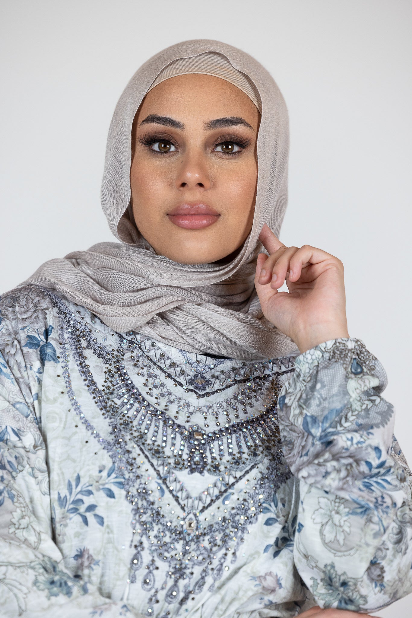 34881AD-1-dress-abaya