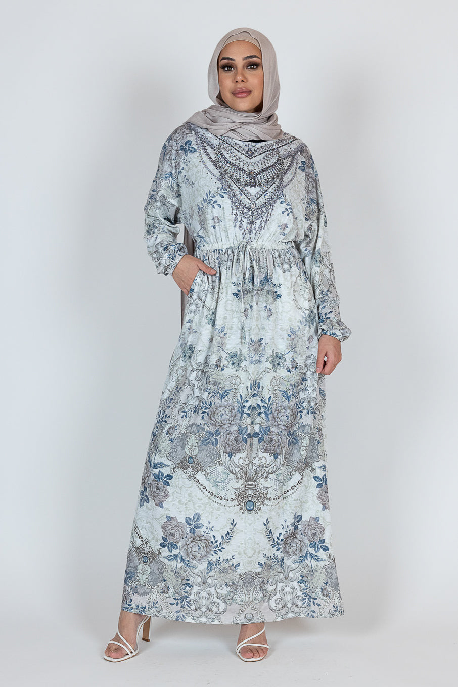 34881AD-1-dress-abaya