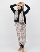 600AD-2WhiteKnight-shawl-hijab