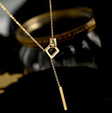 A2008Gold-necklace-accessories