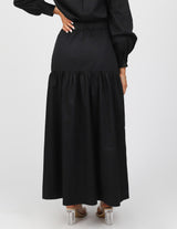 M7735Black-skirt