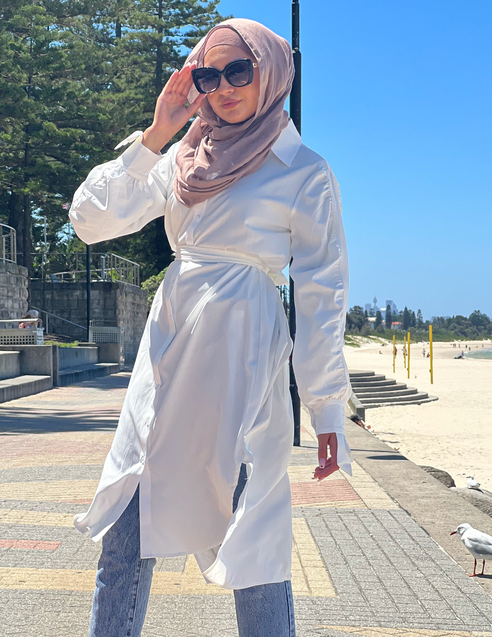 M7737White-dress-abaya