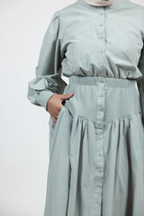 M7750StoneGrey-skirt