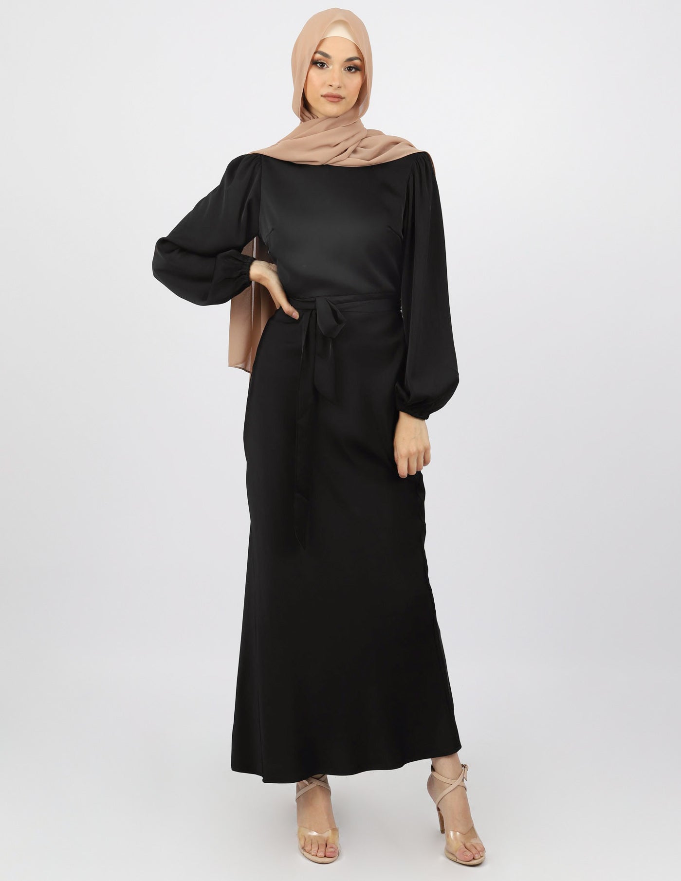 M7754Black-dress-abaya