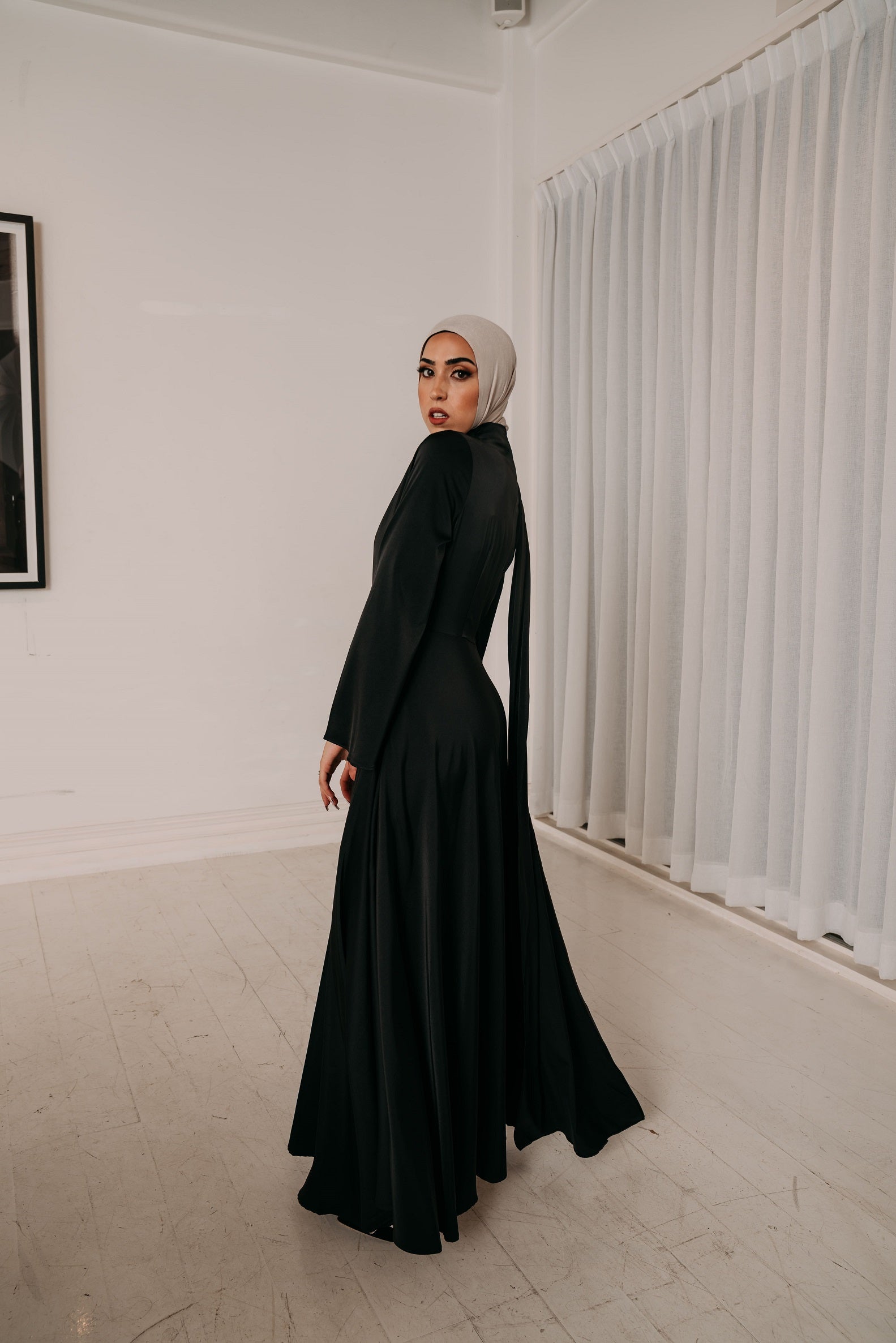 M7790Black-dress-abaya
