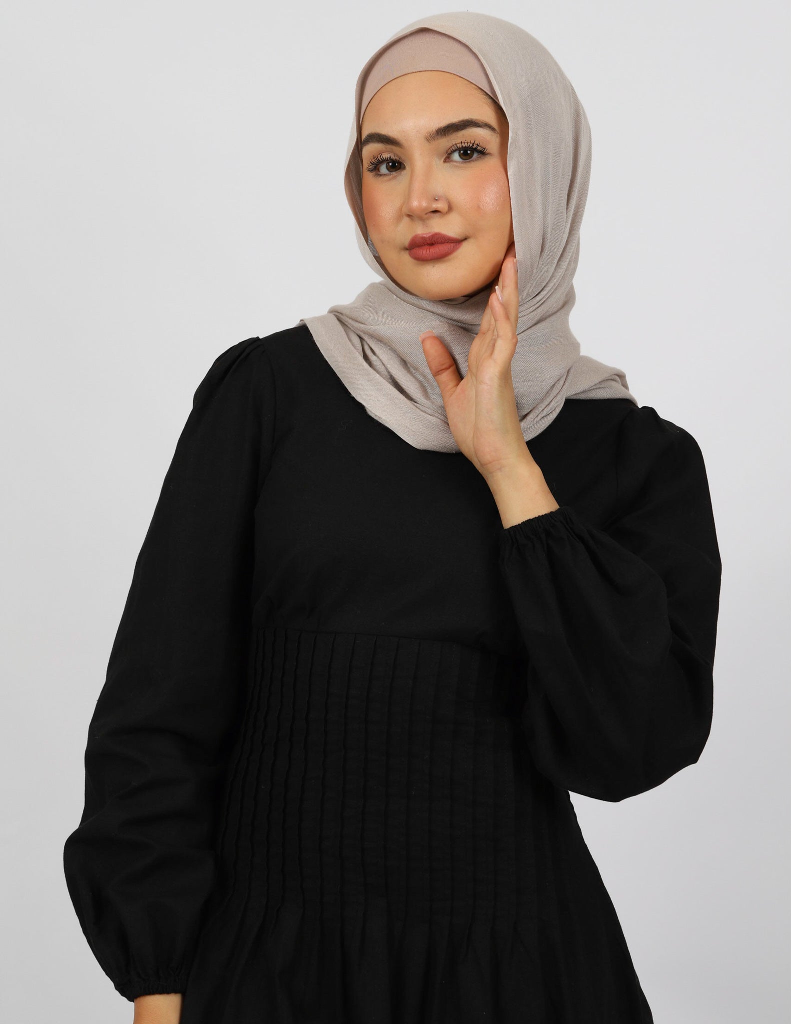 M7812Black-dress-abaya
