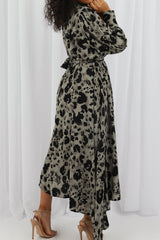 M7858LeopardPrint-dress-abaya