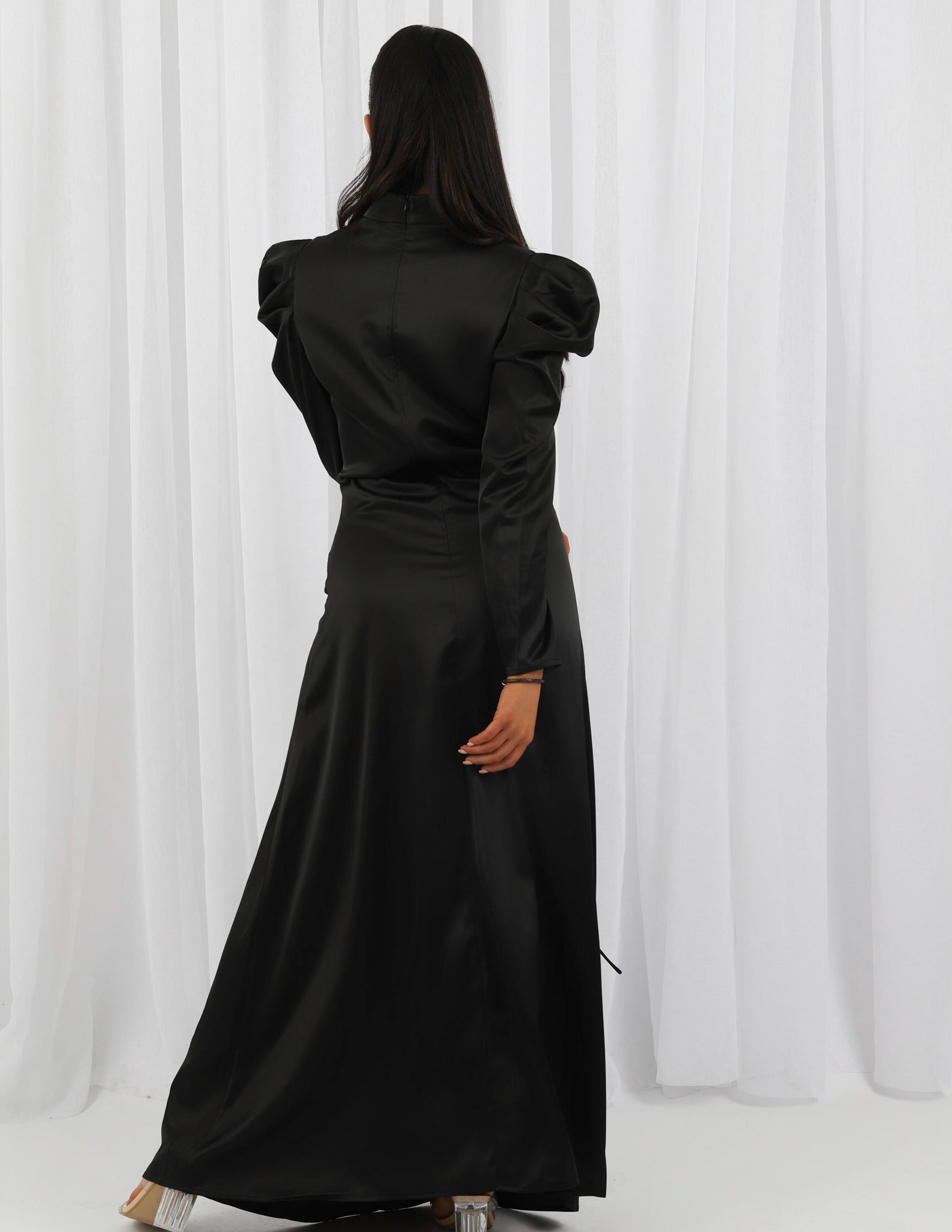 M7868Black-dress-abaya