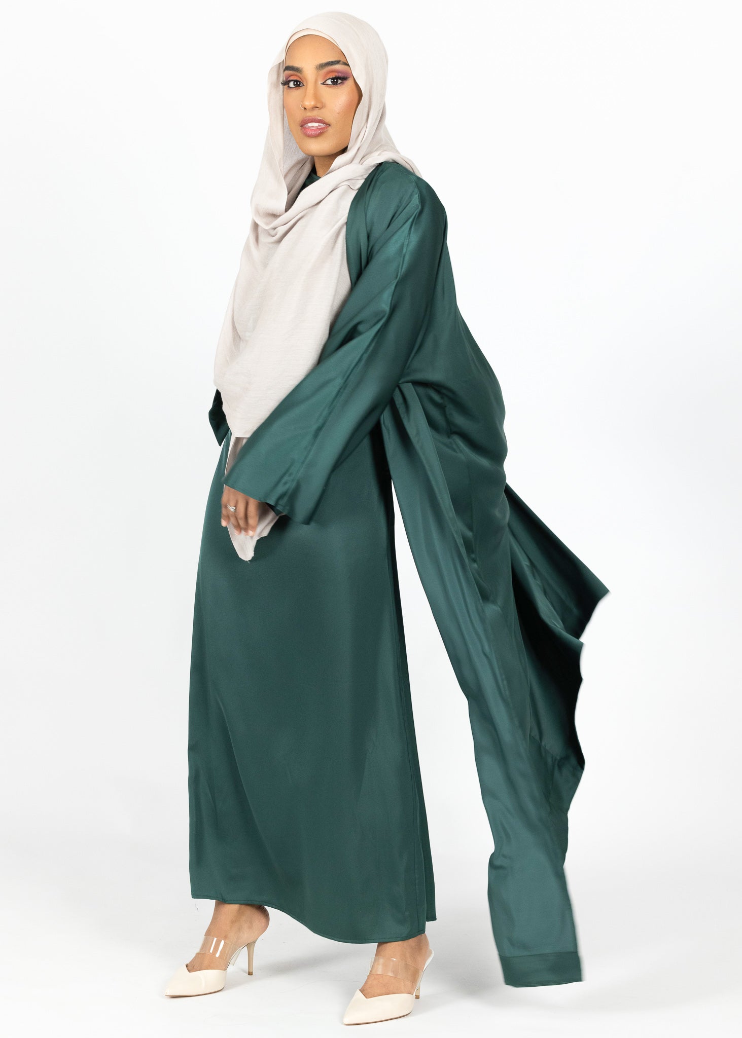 M8002EmeraldGreen-dress-abaya