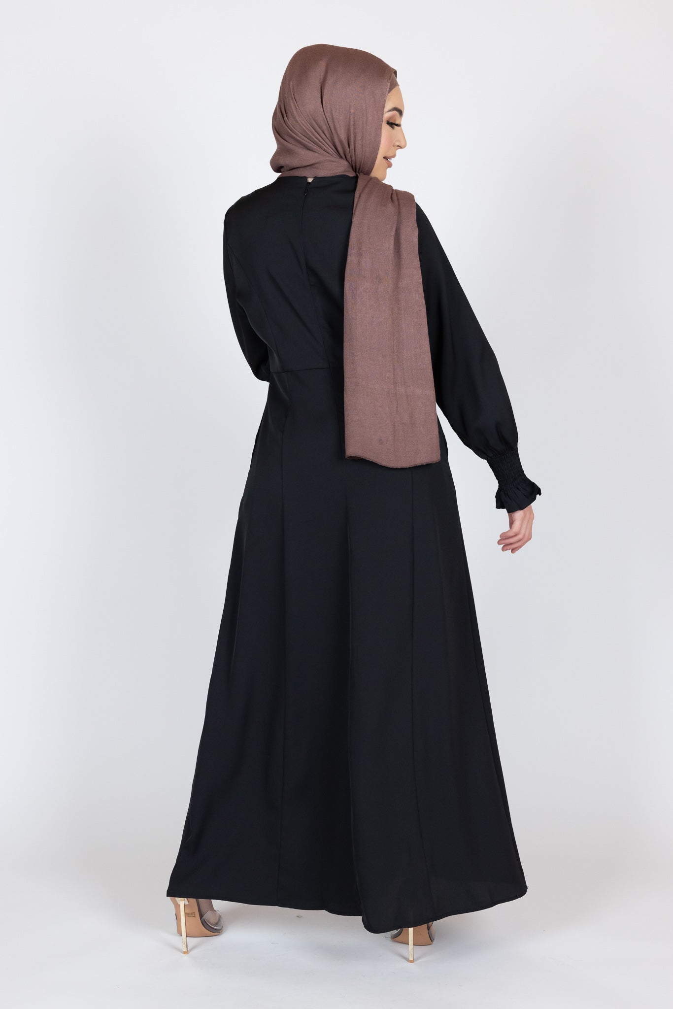 M8018Black-dress-abaya