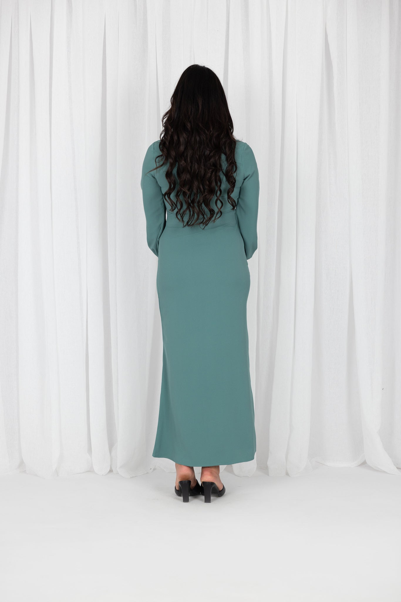 M8070Sage-dress-abaya