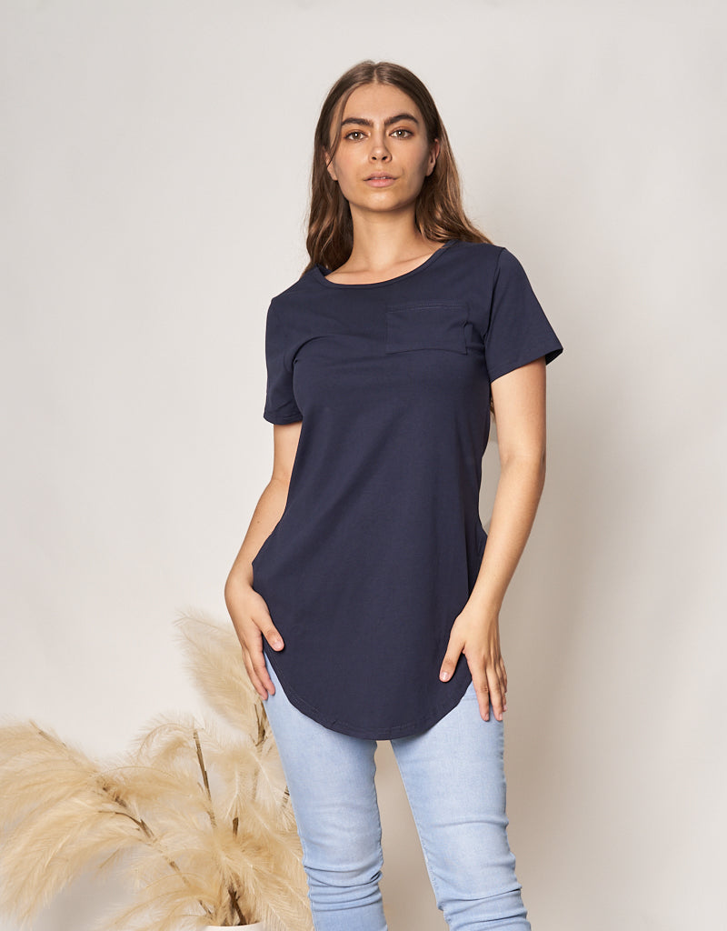 Women Tops - Basic Loop Tee - Shades of Blue | Modelle