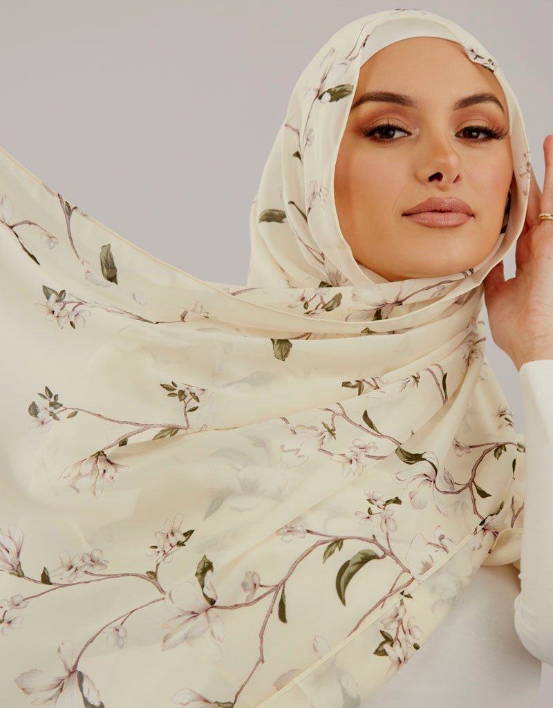 SC00006FreylaBeige-shawl-hijab