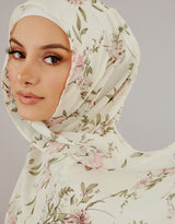 SC00006WilaWhite-shawl-hijab