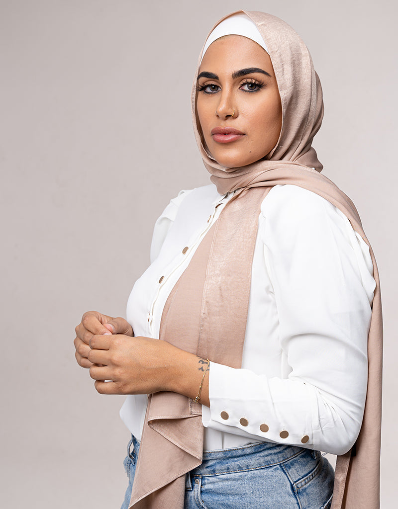 SC00105Nude-satin-shawl-hijab