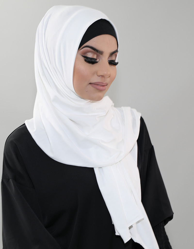 SCJ00003RiverWhite-scarf-hijab