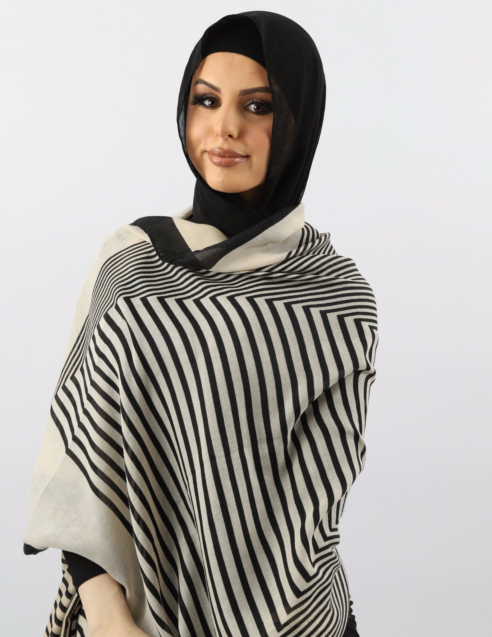 SCW1000-BBOR-shawl-hijab