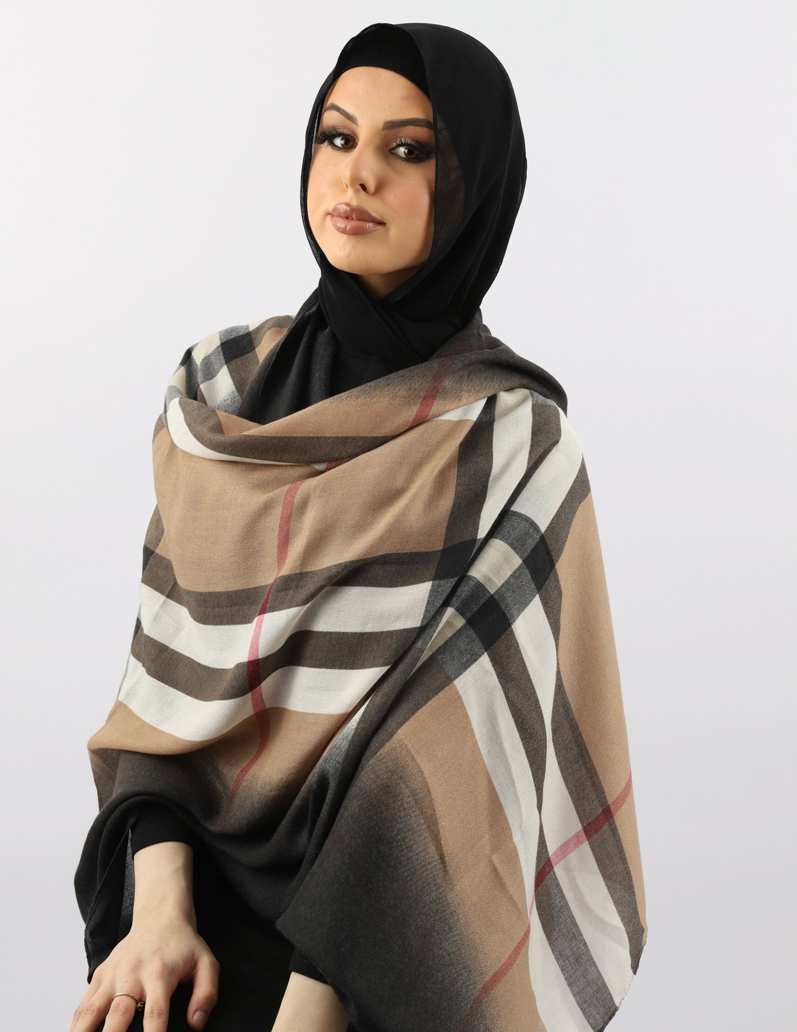 SCW1000-BRBS-shawl-hijab