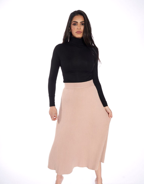 A line 2024 knit skirt