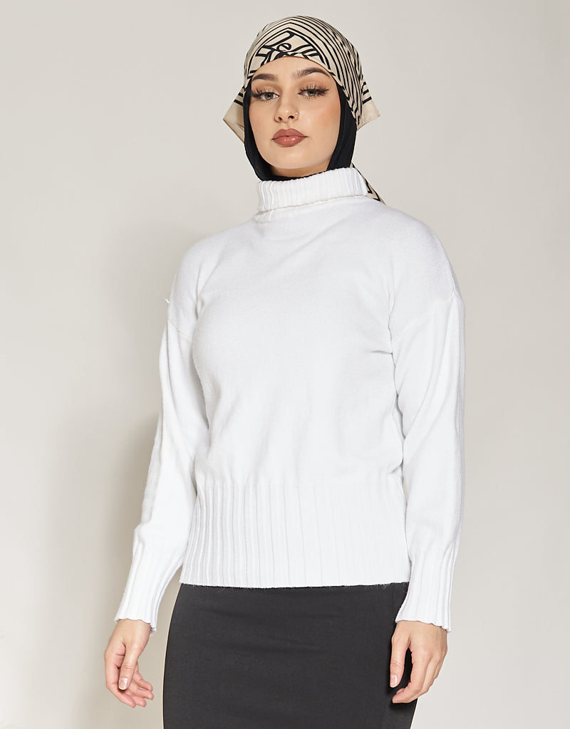 WS00156-White-knit-top