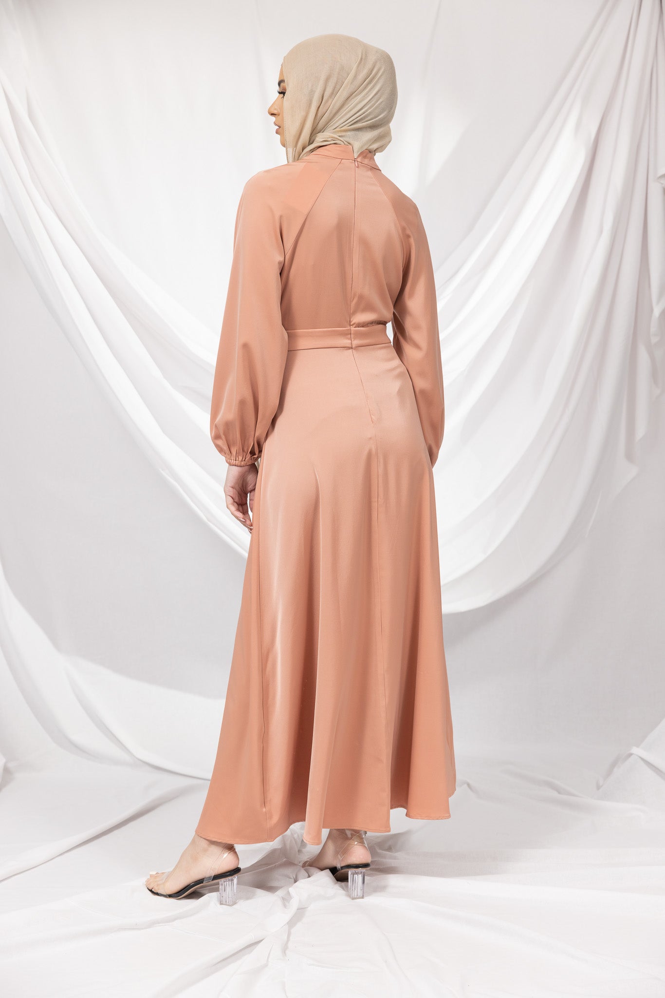 m8025Blush-dress-abaya